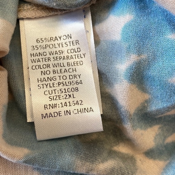 NWT Plus Size Tie Dye Top - 2XL - Picture 6 of 6